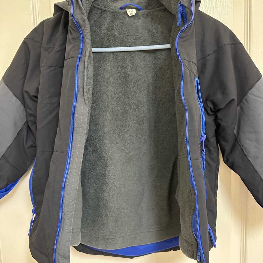 2 for $20 The Children’s Place 3 in 1 jacket in size 5/6